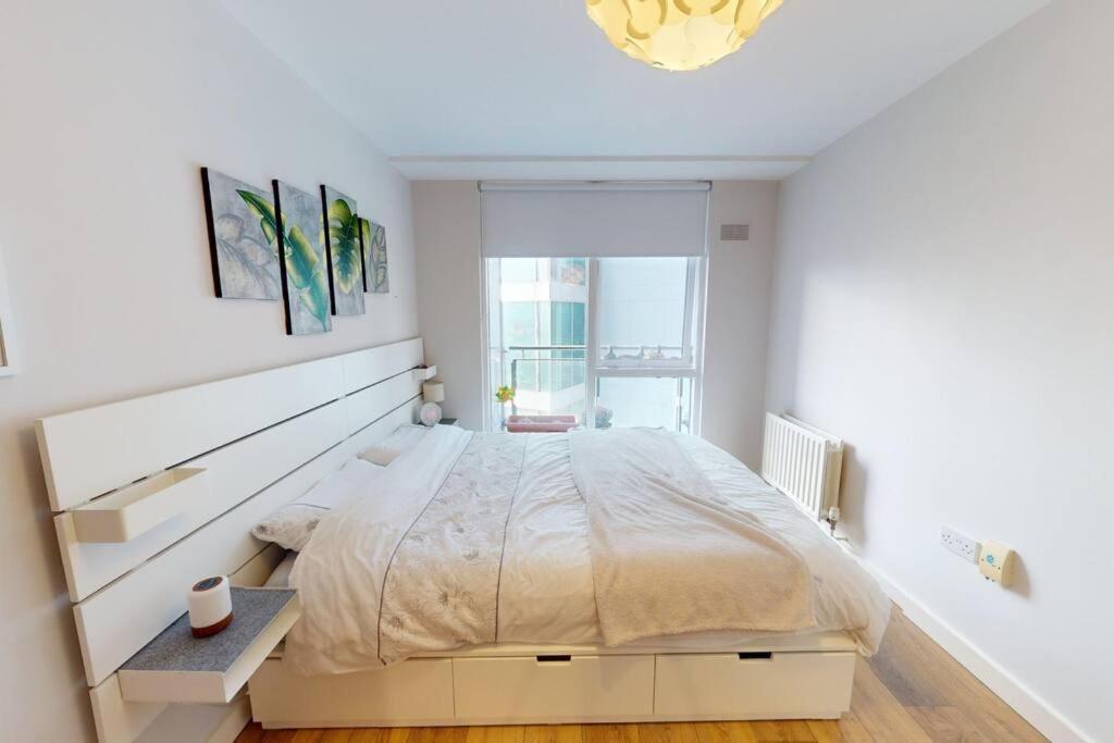 Centrally Located, Comfy 2-bed 2-bath * Dublin