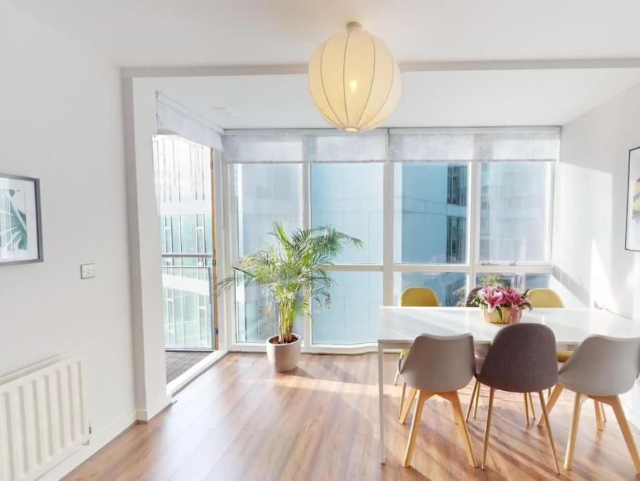 Appartement Centrally Located, Comfy 2-bed 2-bath